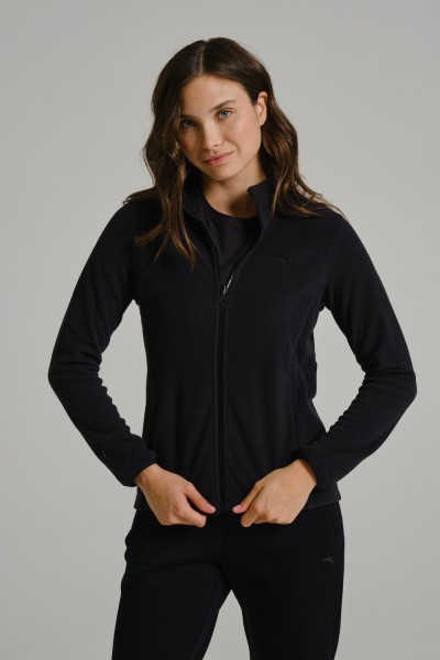  3--1 Anta TRN ESSENTIAL