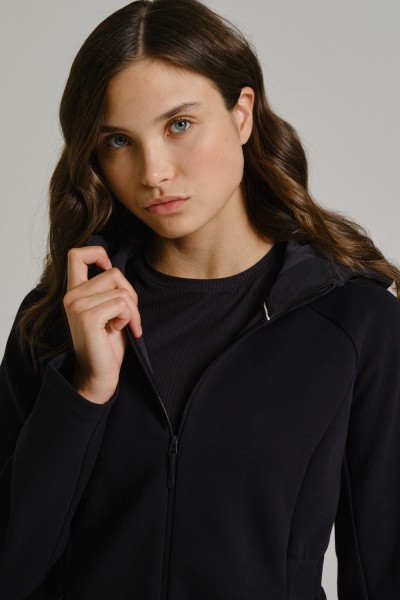    Guanjun Hiking Track Top