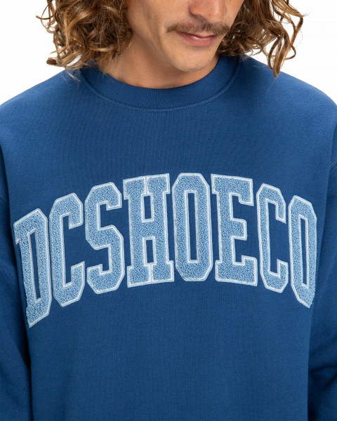 ������� VARSITY CREW