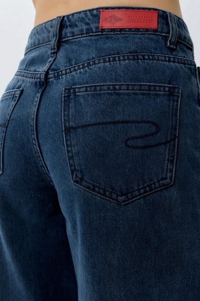 ������ Lee Cooper