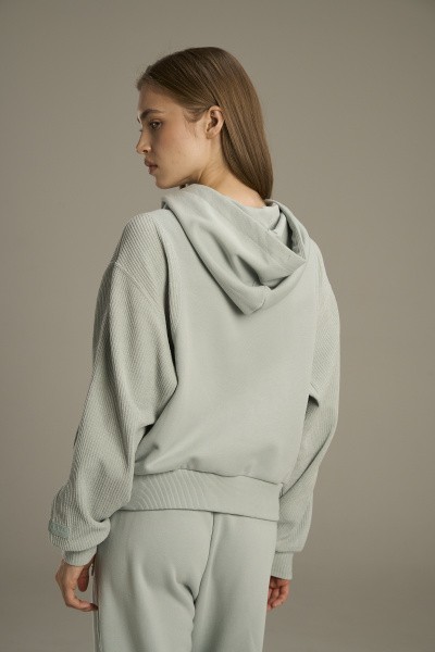 ��������� �� ������ ANTA SKATE KNIT TRACK TOP