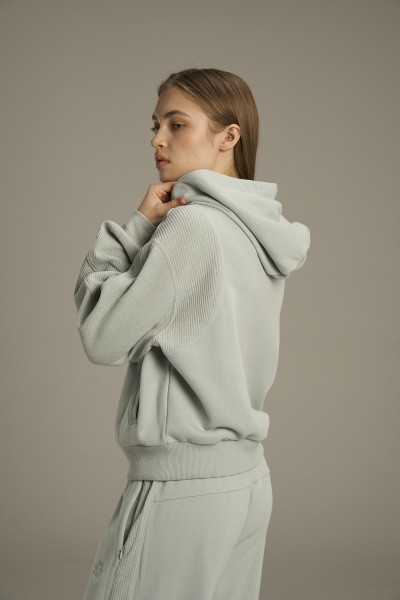 ��������� �� ������ ANTA SKATE KNIT TRACK TOP