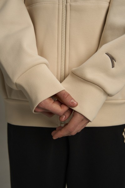 ��������� �� ������ ���������� ANTA KAI Knit Track Top