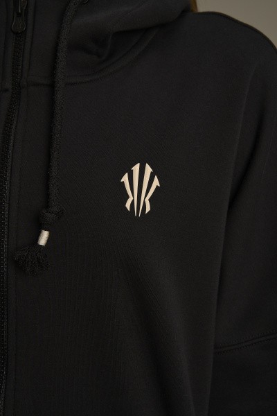 ��������� �� ������ ���������� KAI KNIT TRACK TOP