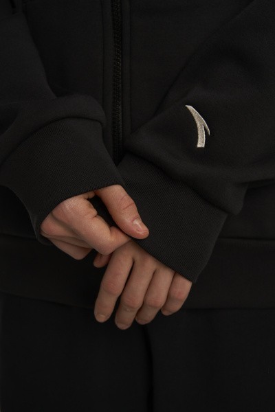 ��������� �� ������ ���������� KAI KNIT TRACK TOP