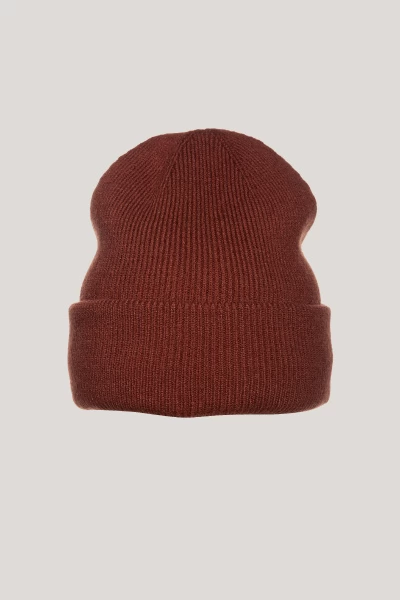 ����� BEANIE