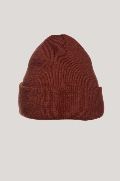 ����� BEANIE