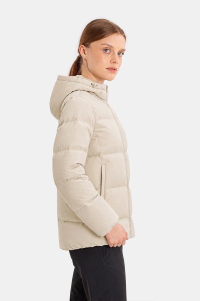 ������� �������� ESSENTIAL DOWN JACKET