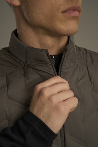 ����� ���������� Anta RUNNING Fleece Vest