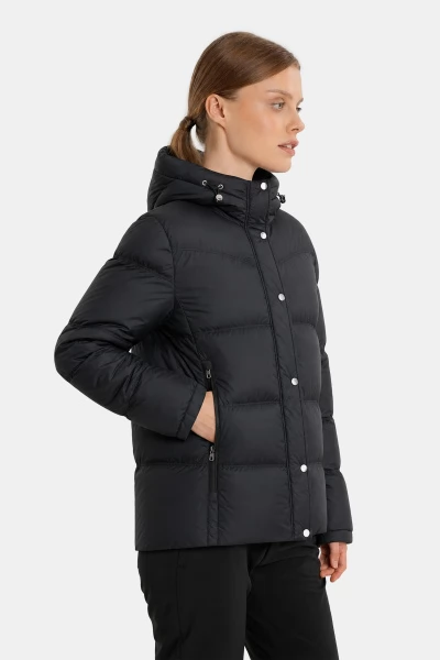 ������� �������� ANTA TRN DOWN JACKET