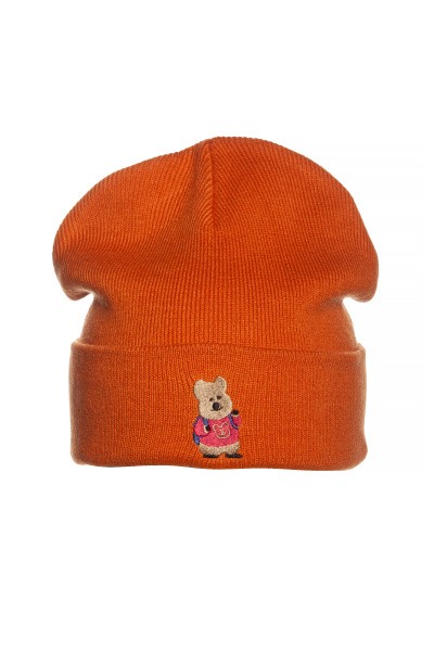 ����� BEANIE