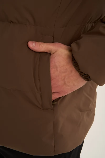 ������� �������� ESSENTIAL DOWN JACKET