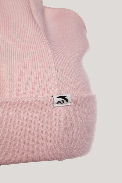 ����� BEANIE