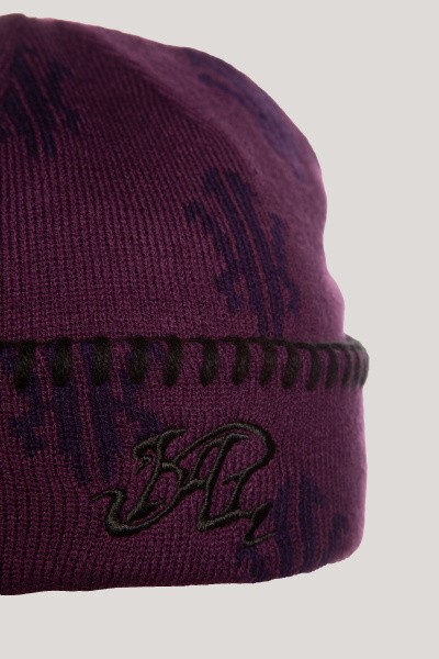 ����� KAI BEANIE