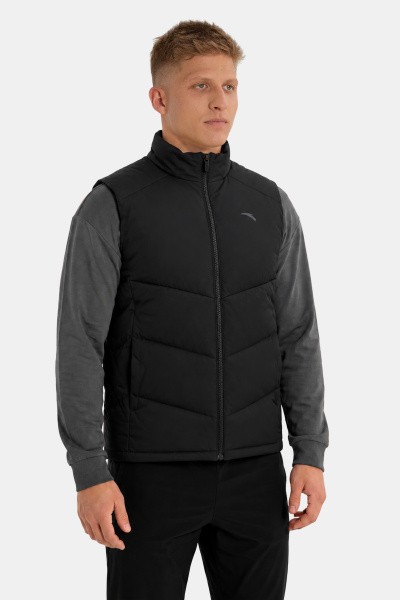 ����� ������� ESSENTIAL DOWN VEST
