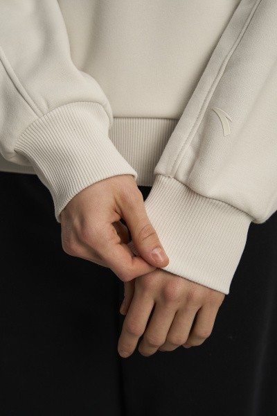   COMMUTE SWEAT HOODIE