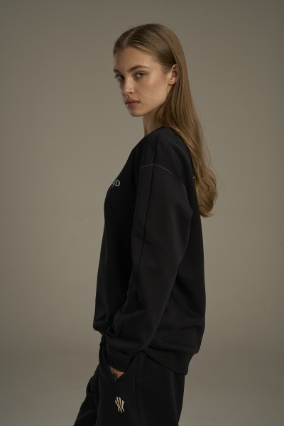 ������� ���������� ANTA KAI Sweatshirt