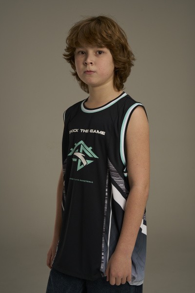   FREE TO DREAM Game Tank