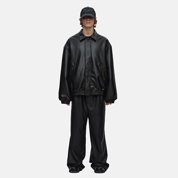 Бомбер кожаный FW2425