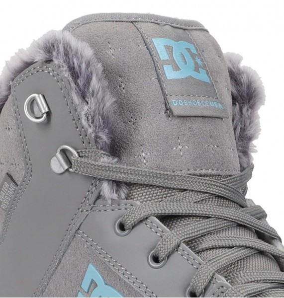 ������� ������� MANTECA 4 BOOT