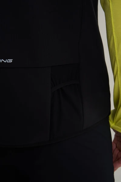 ����� Anta RUNNING Woven Vest