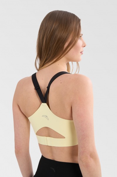 ��� ANTA ANTA RUNNING Sports Bra