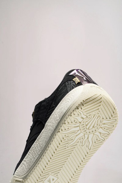 ���� ANTA HELA CODE