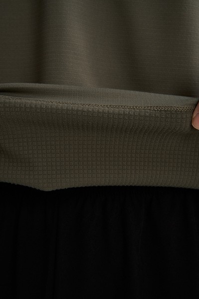 �������� ANTA Guanjun Hiking LS Tee