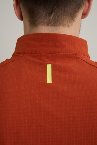 ����� ANTA ANTA RUNNING Woven Vest