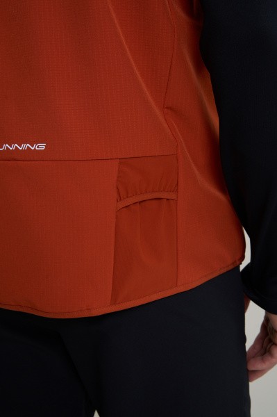 ����� ANTA ANTA RUNNING Woven Vest