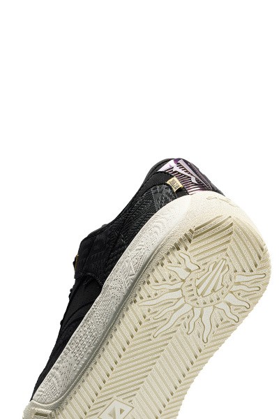 ���� ANTA HELA CODE