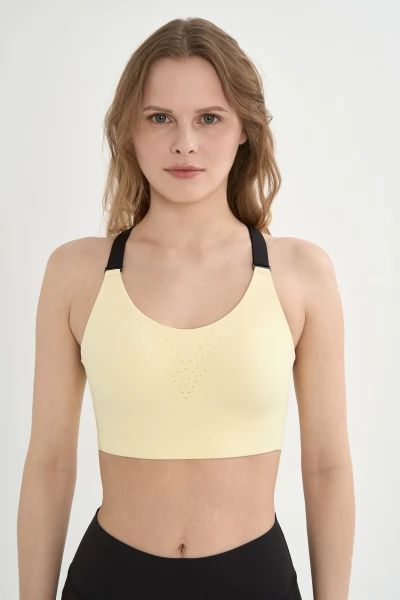 ��� ANTA RUNNING Sports Bra