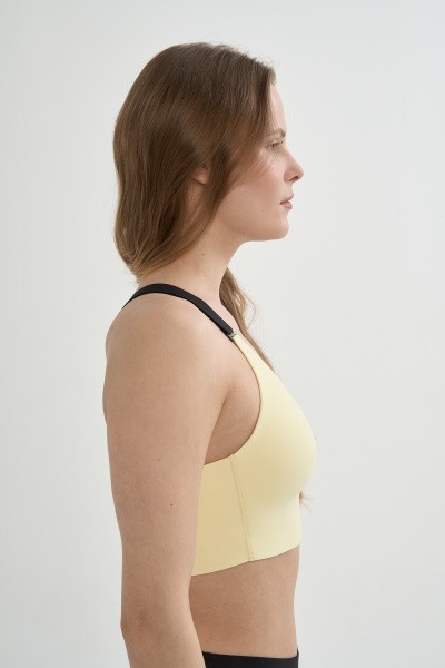��� ANTA ANTA RUNNING Sports Bra