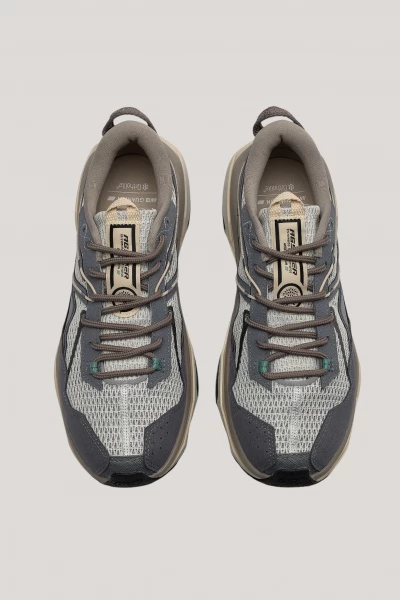 ��������� ��� ������ ANTA GUANJUN SAKER 2 LS