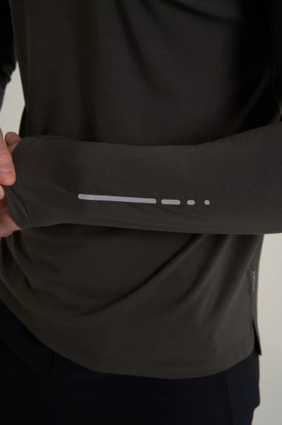 �������� Anta RUNNING LS Tee