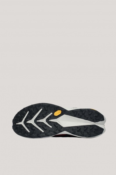 ��������� ��� ������ ANTA GUANJUN SAKER 3 BOA