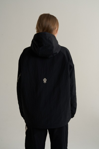 �������� ANTA KAI Woven Track Top