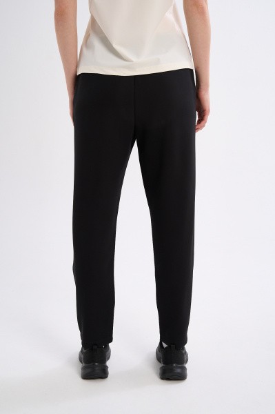 ����� ����������� ANTA TRN ESSENTIAL Knit Track Pants