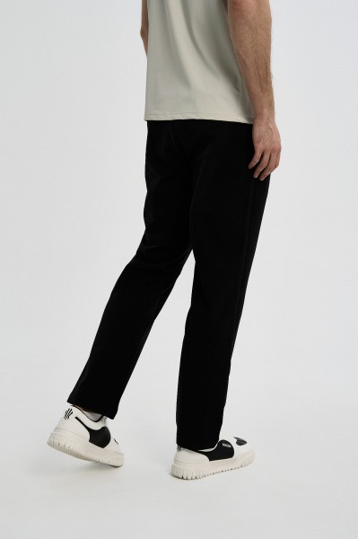 ����� ����������� ANTA TRN Woven Track Pants