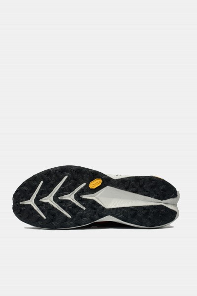 ��������� ��� ������ ANTA GUANJUN SAKER 3 BOA