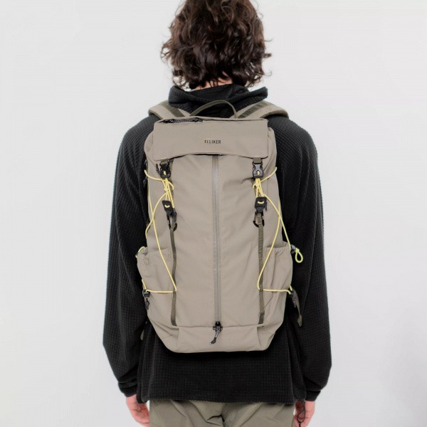 ������ ELLIKER CAUTLEY FLAP OVER BACKPACK taupe