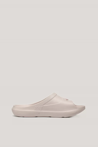 ������ ANTA C37