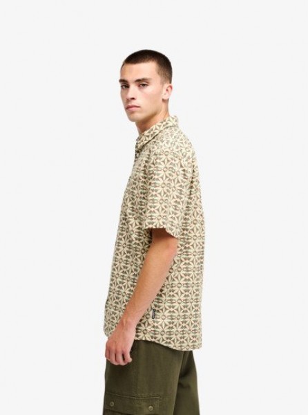 ������� QUIKSILVER APERO CLASSIC SS