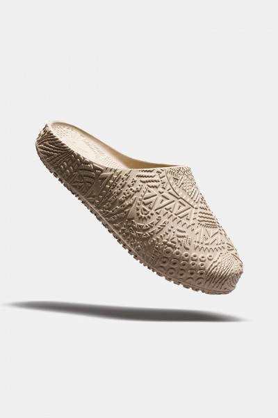 ������ ANTA HELA SLIDE