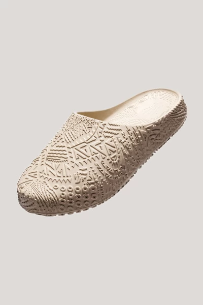 ������ ANTA HELA SLIDE