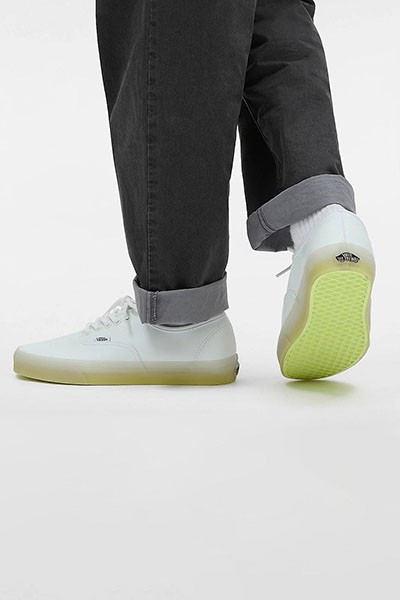 ���� Vans AUTHENTIC