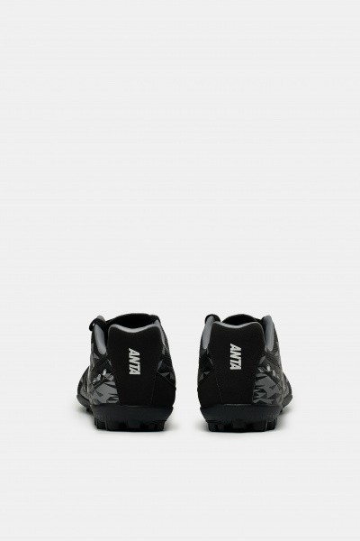 ����� ANTA Soccer boots