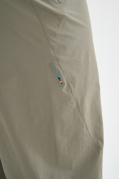 ����� ����������� Anta ICONIC Woven Track Pants
