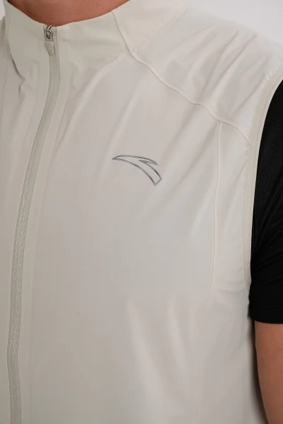 ����� Anta RUNNING Woven Vest
