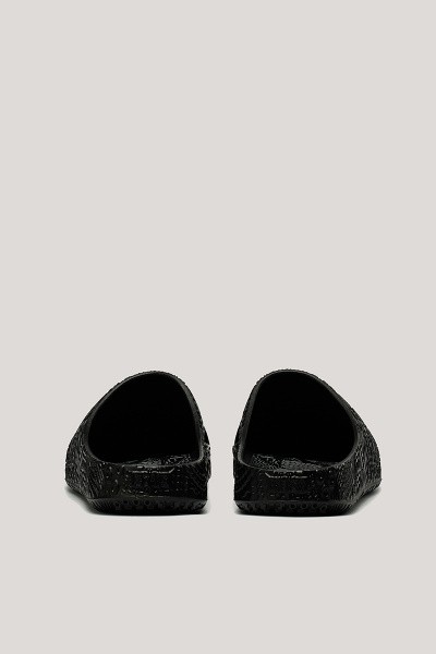 ������ ANTA HELA SLIDE